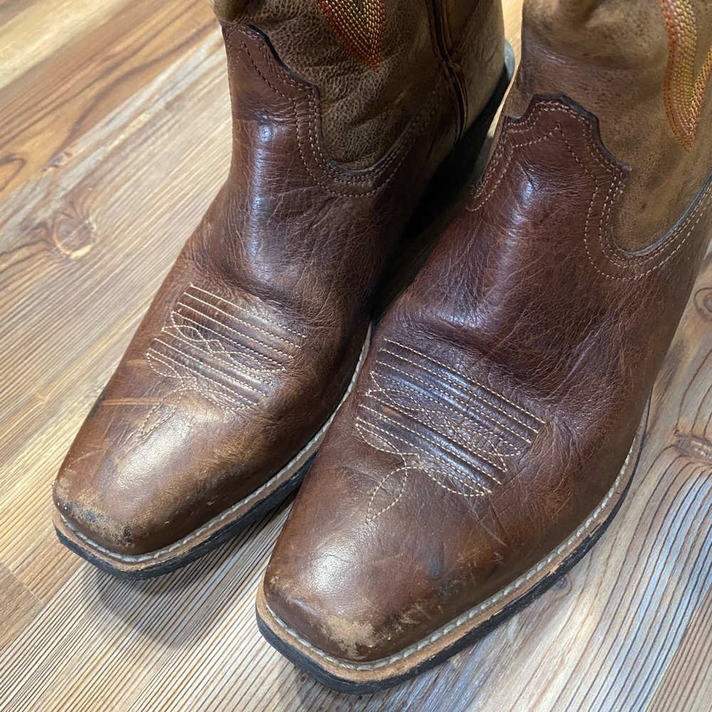 Ariat Western Boots - Picture 4 of 12